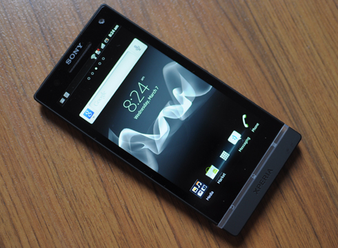 Sony Xperia S với kiểu dáng đẹp.
